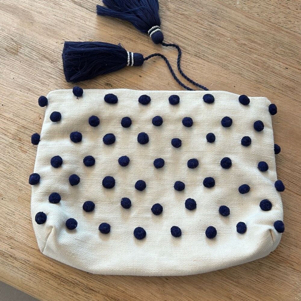 Nwot Shirleah linen navy polkadot cute clutch bag with tassel cream